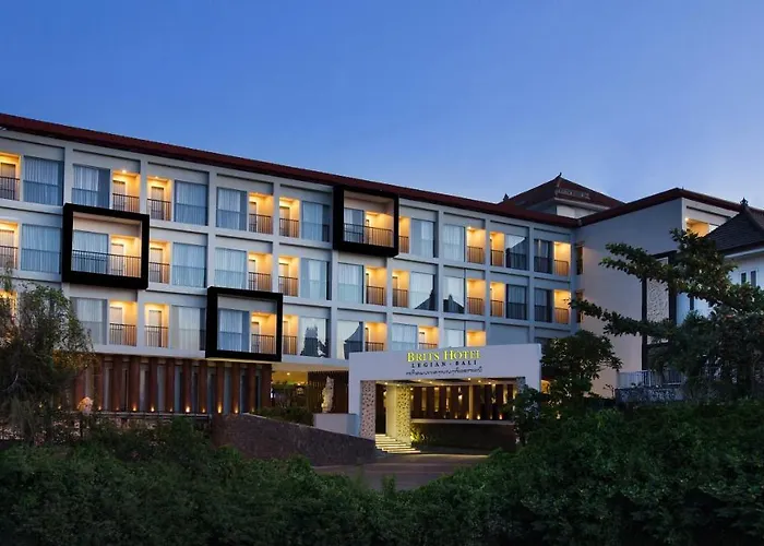 Brits Legian 4* 塞米亚克