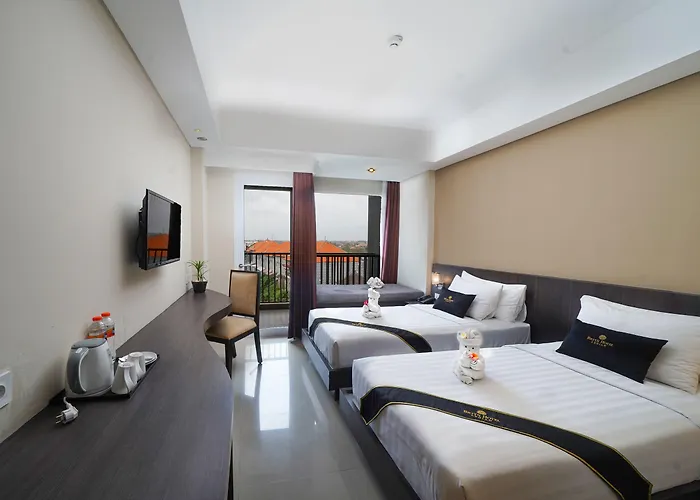 Brits Legian 酒店 4*