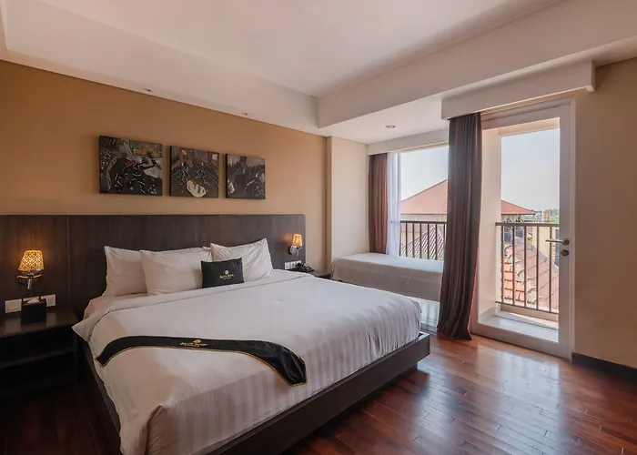 Brits Legian 4* 塞米亚克