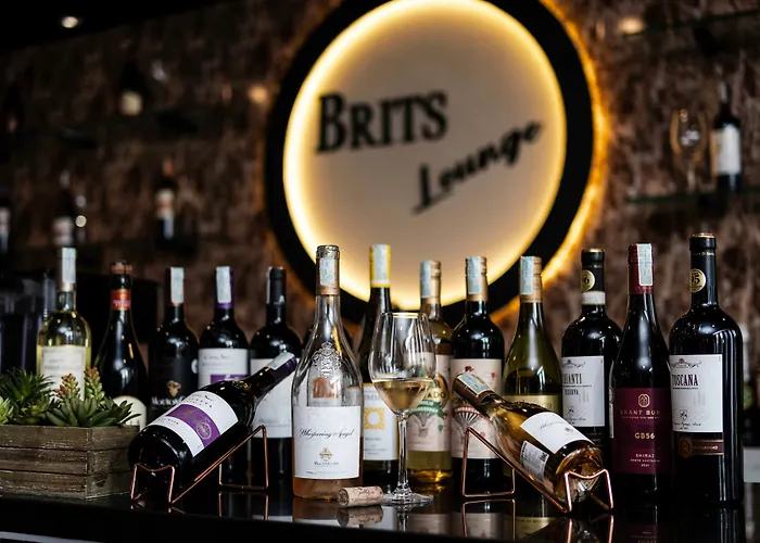 Brits Legian 酒店 4*
