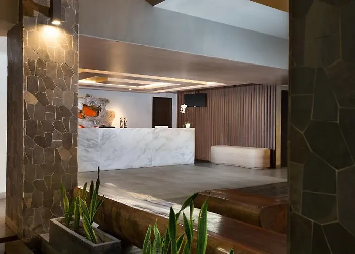 Brits Legian 4*